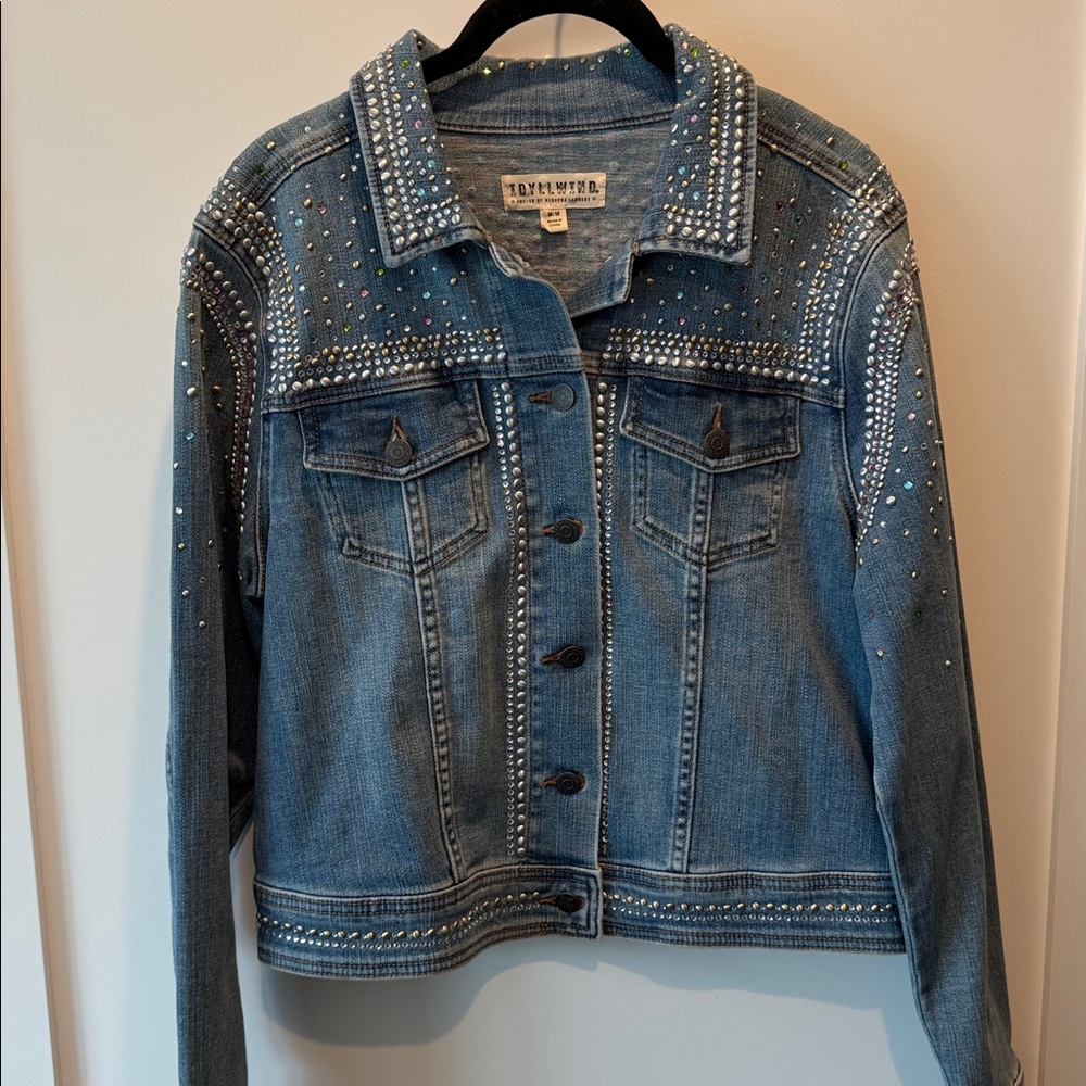 IDYLLWIND WOMEN'S SHILOH DRIVE EMBELLISHED DENIM TRUCKER JACKET